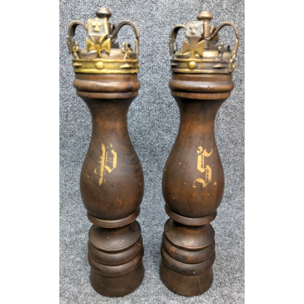 Vintage King Queen Chess Piece Salt & Pepper Mills Wood Brass Crown 12" Working